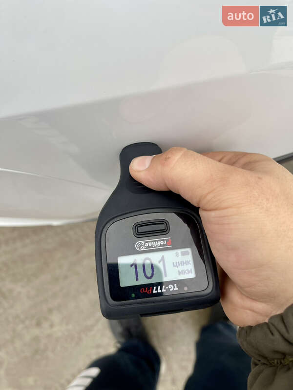 Внедорожник / Кроссовер Volkswagen Tiguan 2017 в Млинове