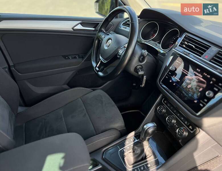 Внедорожник / Кроссовер Volkswagen Tiguan 2020 в Коломые фото 40 Внедорожник / Кроссовер Volkswagen Tiguan 2020 в Коломые