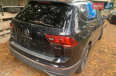 Внедорожник / Кроссовер Volkswagen Tiguan 2024 в Самборе