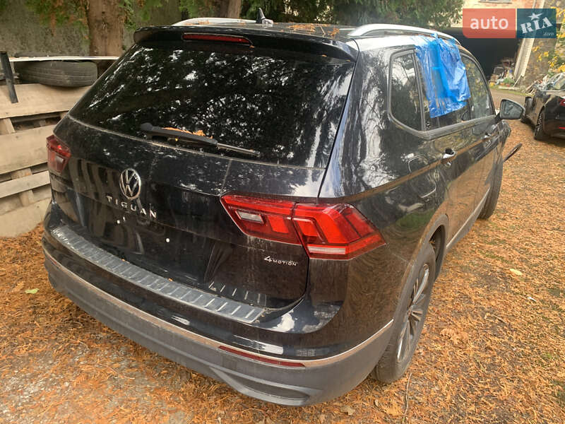 Внедорожник / Кроссовер Volkswagen Tiguan 2024 в Самборе