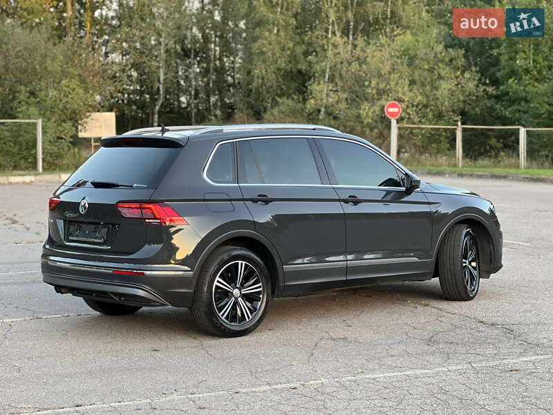 Внедорожник / Кроссовер Volkswagen Tiguan 2018 в Киеве фото 5 Внедорожник / Кроссовер Volkswagen Tiguan 2018 в Киеве