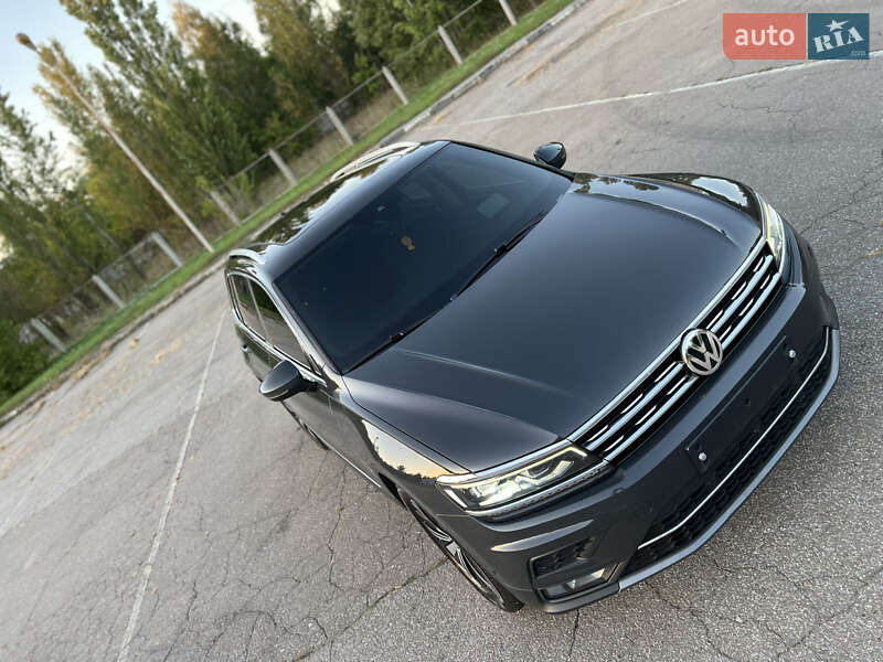 Внедорожник / Кроссовер Volkswagen Tiguan 2018 в Киеве фото 11 Внедорожник / Кроссовер Volkswagen Tiguan 2018 в Киеве