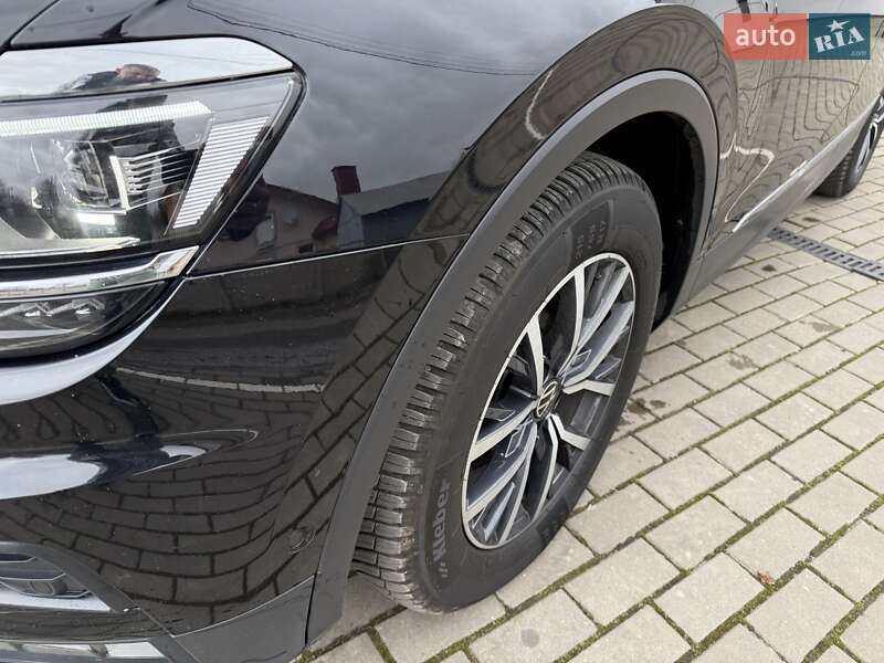 Внедорожник / Кроссовер Volkswagen Tiguan 2020 в Луцке