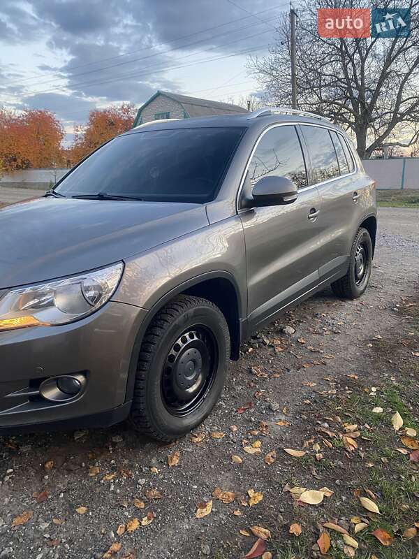 Внедорожник / Кроссовер Volkswagen Tiguan 2008 в Балаклее