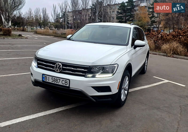 Внедорожник / Кроссовер Volkswagen Tiguan 2018 в Горишних Плавнях