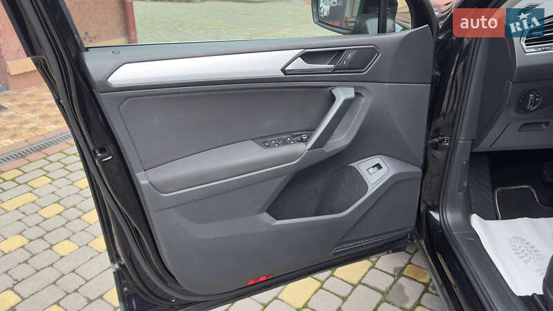 Внедорожник / Кроссовер Volkswagen Tiguan 2018 в Сваляве фото 52 Внедорожник / Кроссовер Volkswagen Tiguan 2018 в Сваляве