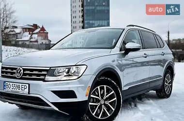 Внедорожник / Кроссовер Volkswagen Tiguan 2019 в Львове