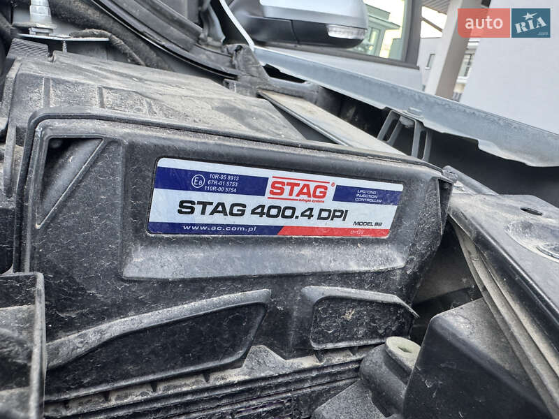 Внедорожник / Кроссовер Volkswagen Tiguan 2010 в Львове