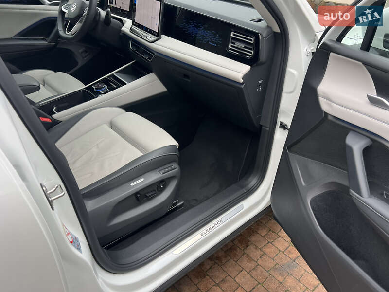 Внедорожник / Кроссовер Volkswagen Tiguan 2024 в Киеве