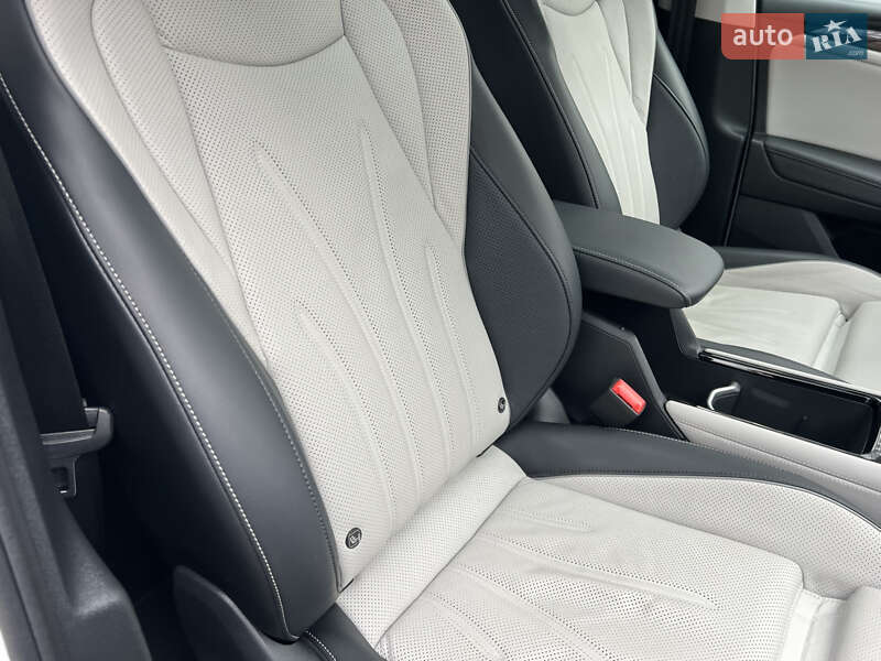 Внедорожник / Кроссовер Volkswagen Tiguan 2024 в Киеве