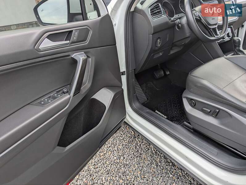 Внедорожник / Кроссовер Volkswagen Tiguan 2018 в Виннице