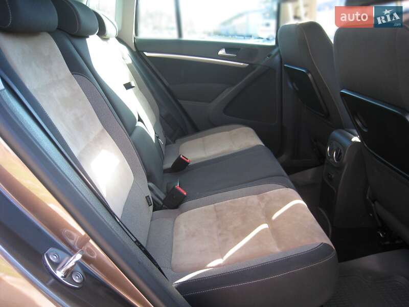 Внедорожник / Кроссовер Volkswagen Tiguan 2012 в Херсоне фото 9 Внедорожник / Кроссовер Volkswagen Tiguan 2012 в Херсоне