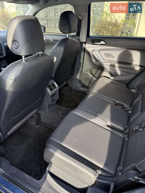 Позашляховик / Кросовер Volkswagen Tiguan 2017 в Василькові