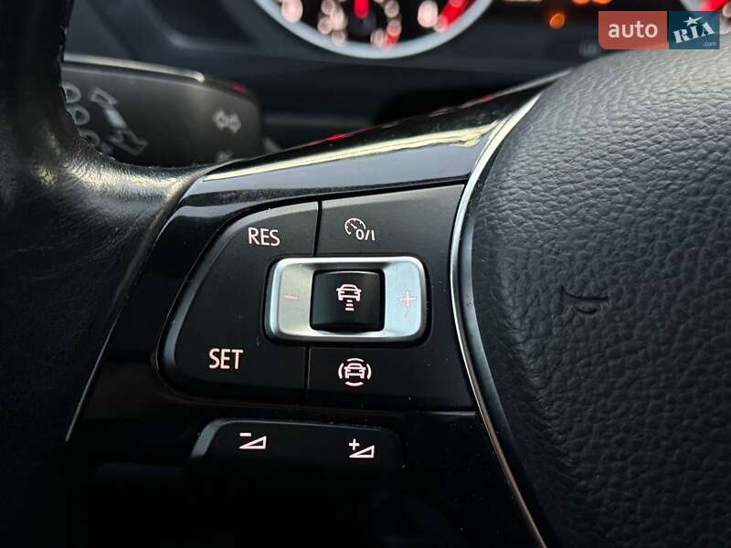 Внедорожник / Кроссовер Volkswagen Tiguan 2019 в Киеве фото 18 Внедорожник / Кроссовер Volkswagen Tiguan 2019 в Киеве