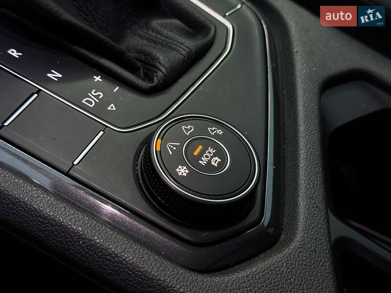 Внедорожник / Кроссовер Volkswagen Tiguan 2019 в Киеве фото 25 Внедорожник / Кроссовер Volkswagen Tiguan 2019 в Киеве
