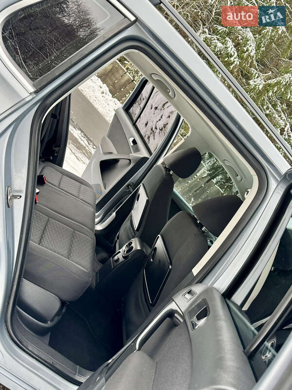 Внедорожник / Кроссовер Volkswagen Tiguan 2010 в Межгорье