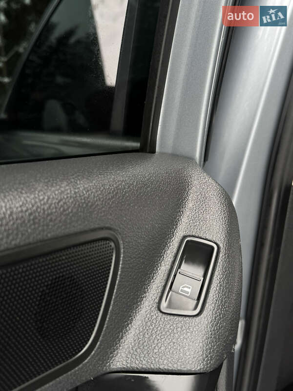 Внедорожник / Кроссовер Volkswagen Tiguan 2010 в Межгорье