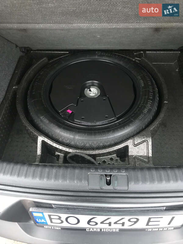 Внедорожник / Кроссовер Volkswagen Tiguan 2013 в Тернополе