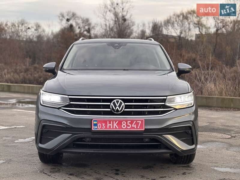 Внедорожник / Кроссовер Volkswagen Tiguan 2022 в Ирпене