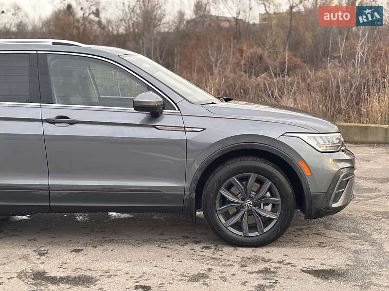 Внедорожник / Кроссовер Volkswagen Tiguan 2022 в Ирпене