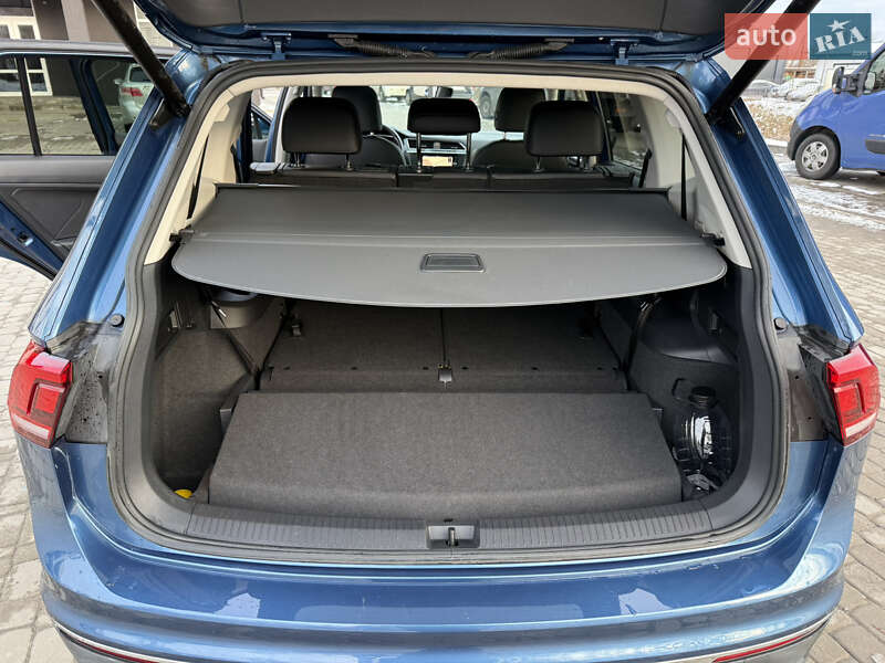 Внедорожник / Кроссовер Volkswagen Tiguan 2018 в Киеве