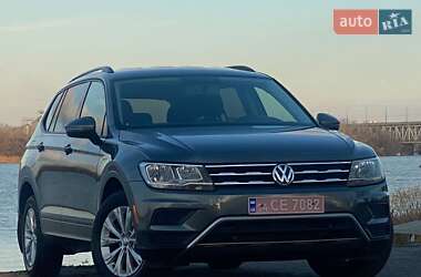 Позашляховик / Кросовер Volkswagen Tiguan 2017 в Дніпрі