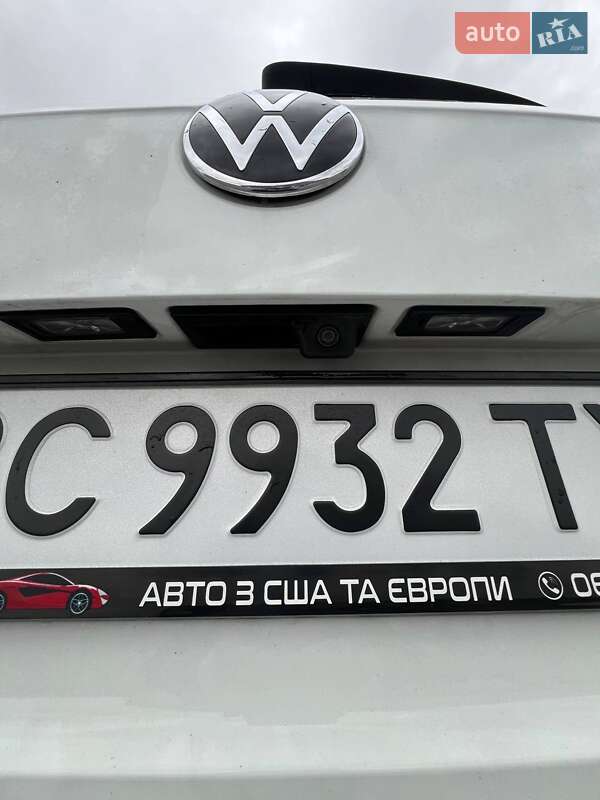 Внедорожник / Кроссовер Volkswagen Tiguan 2019 в Львове