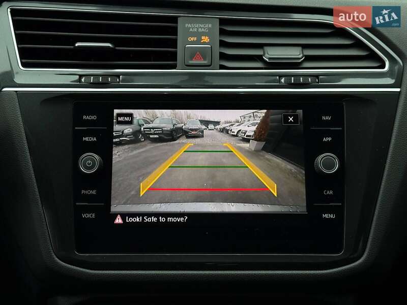 Внедорожник / Кроссовер Volkswagen Tiguan 2017 в Ровно