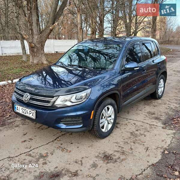Внедорожник / Кроссовер Volkswagen Tiguan 2013 в Синельниково