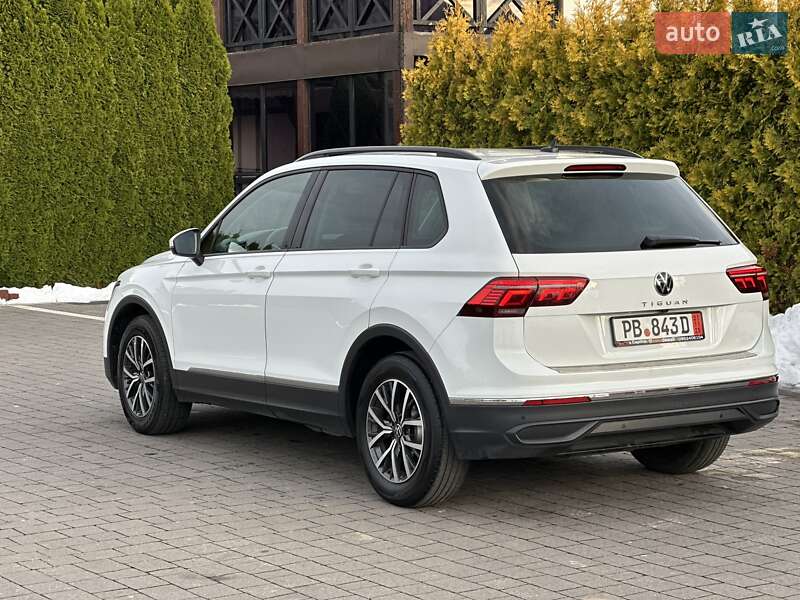 Внедорожник / Кроссовер Volkswagen Tiguan 2022 в Стрые