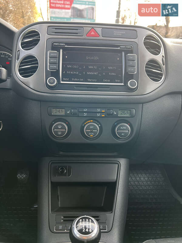 Внедорожник / Кроссовер Volkswagen Tiguan 2008 в Житомире