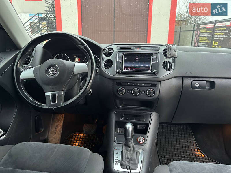 Внедорожник / Кроссовер Volkswagen Tiguan 2015 в Коломые