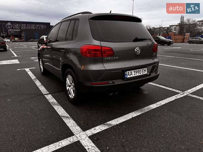 Внедорожник / Кроссовер Volkswagen Tiguan 2016 в Киеве фото 3 Внедорожник / Кроссовер Volkswagen Tiguan 2016 в Киеве