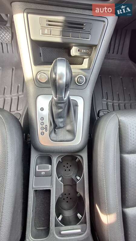 Внедорожник / Кроссовер Volkswagen Tiguan 2016 в Киеве
