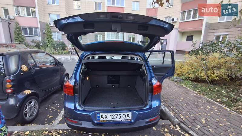 Внедорожник / Кроссовер Volkswagen Tiguan 2016 в Киеве