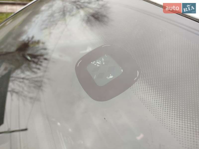 Внедорожник / Кроссовер Volkswagen Tiguan 2016 в Киеве