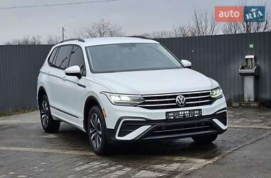 Внедорожник / Кроссовер Volkswagen Tiguan 2022 в Кропивницком