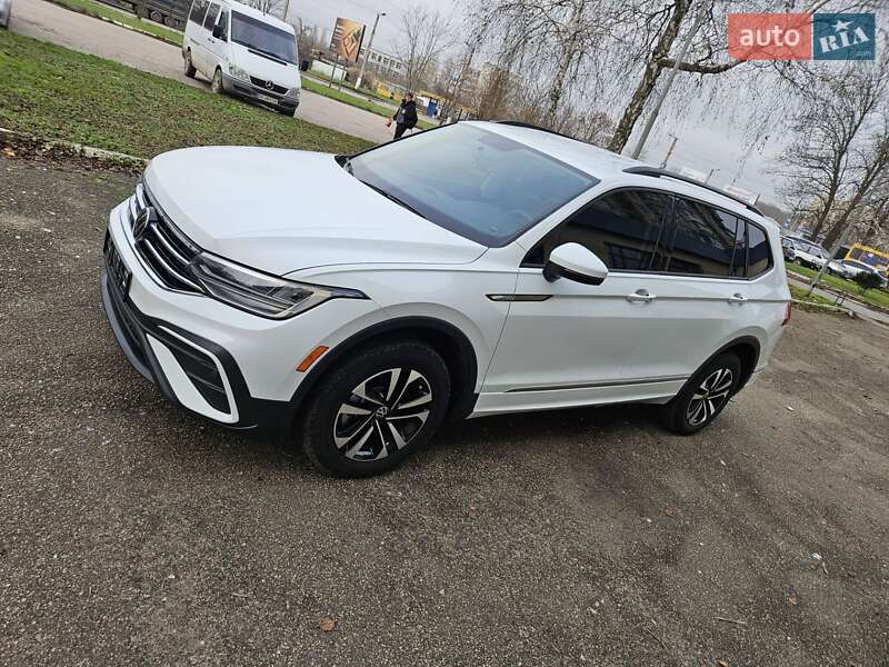 Внедорожник / Кроссовер Volkswagen Tiguan 2022 в Кропивницком