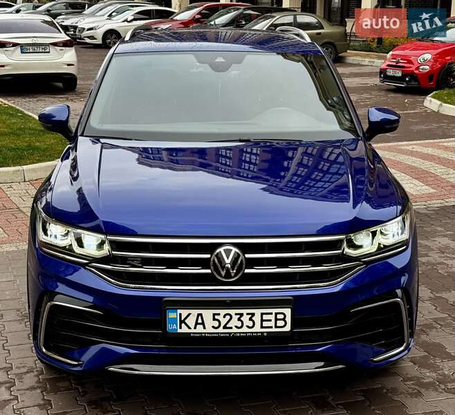 Позашляховик / Кросовер Volkswagen Tiguan 2021 в Києві