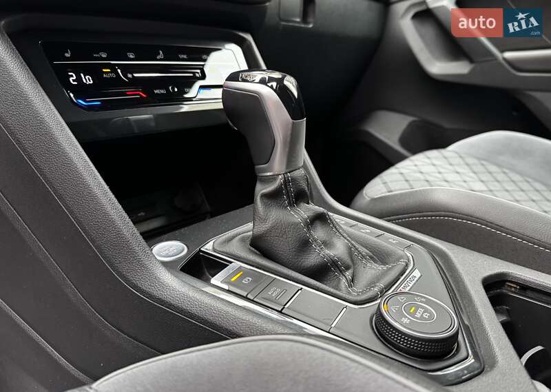 Позашляховик / Кросовер Volkswagen Tiguan 2021 в Києві