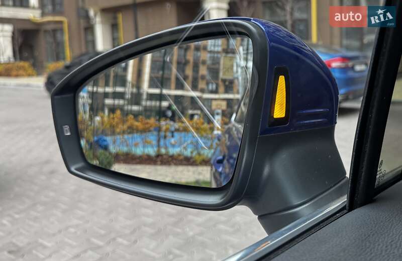 Позашляховик / Кросовер Volkswagen Tiguan 2021 в Києві