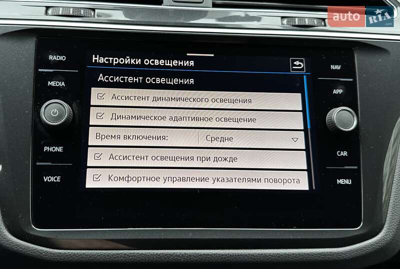 Позашляховик / Кросовер Volkswagen Tiguan 2021 в Києві