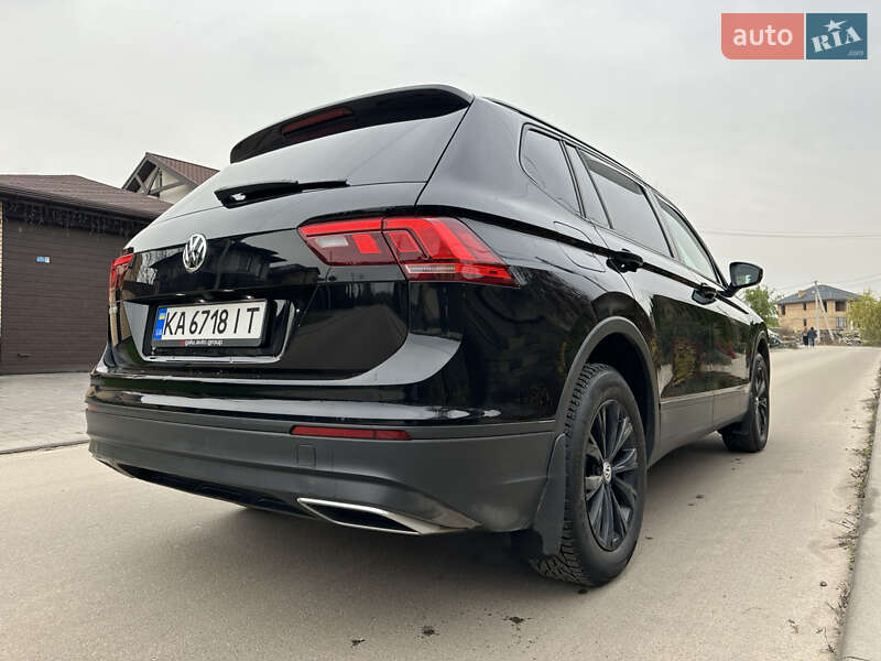 Внедорожник / Кроссовер Volkswagen Tiguan 2020 в Киеве