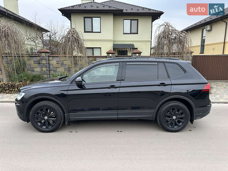 Внедорожник / Кроссовер Volkswagen Tiguan 2020 в Киеве