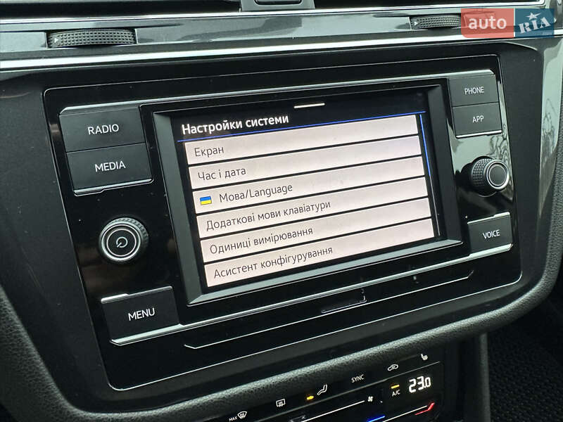 Внедорожник / Кроссовер Volkswagen Tiguan 2020 в Киеве