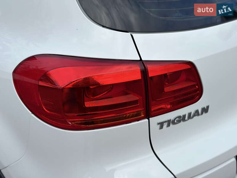 Внедорожник / Кроссовер Volkswagen Tiguan 2014 в Киеве