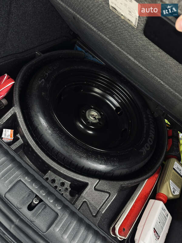 Внедорожник / Кроссовер Volkswagen Tiguan 2017 в Рогатине