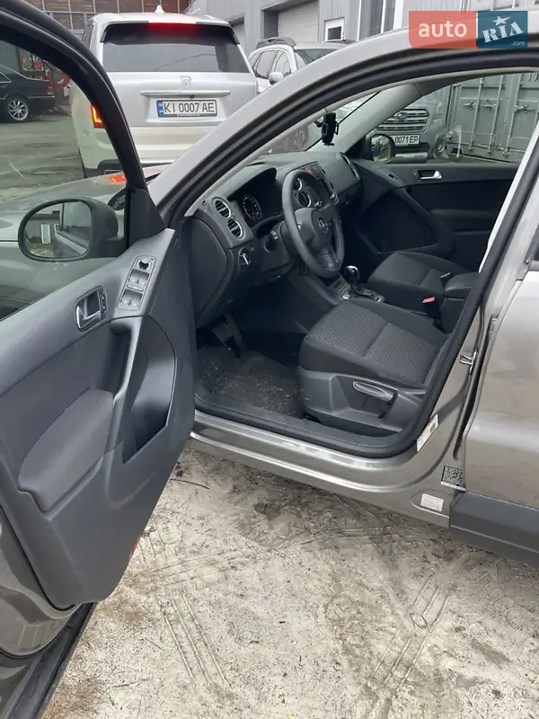 Volkswagen Tiguan 2012 VIN WVGBV7AX3BW513690 фото оголошення 14 з 52