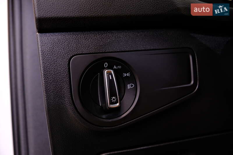 Внедорожник / Кроссовер Volkswagen Tiguan 2023 в Одессе