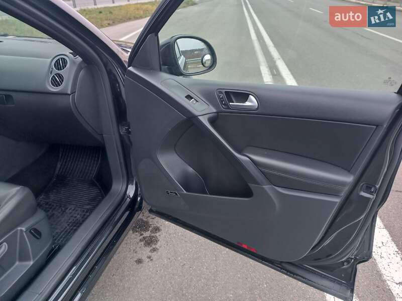 Внедорожник / Кроссовер Volkswagen Tiguan 2014 в Киеве фото 21 Внедорожник / Кроссовер Volkswagen Tiguan 2014 в Киеве